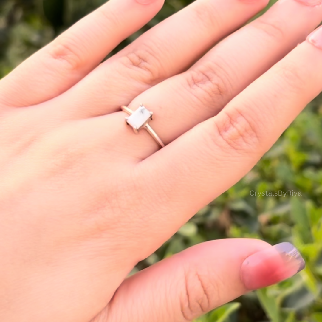 Howlite Silver ring